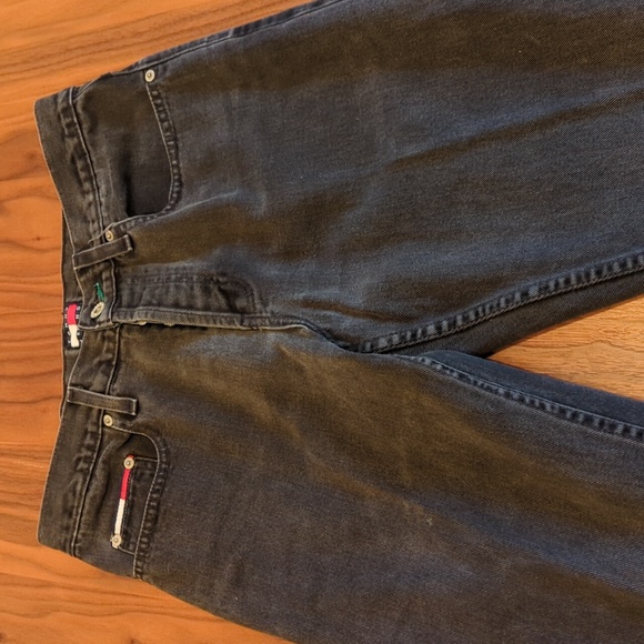 Tommy Hilfiger vintage black denim, 32/30 EU sizing measurements  in 2nd photo! - Picture 6 of 16